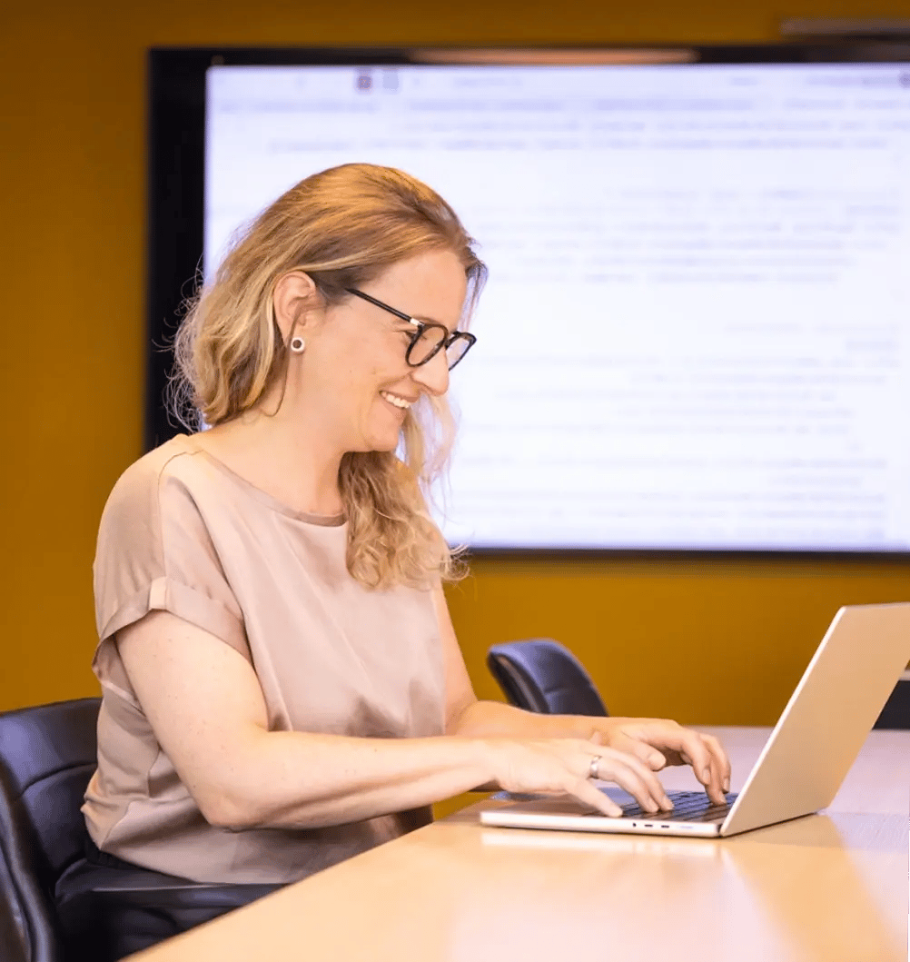 Denk weiter und bring smarte Ideen in ein Umfeld mit Zukunft. POLYPOINT.