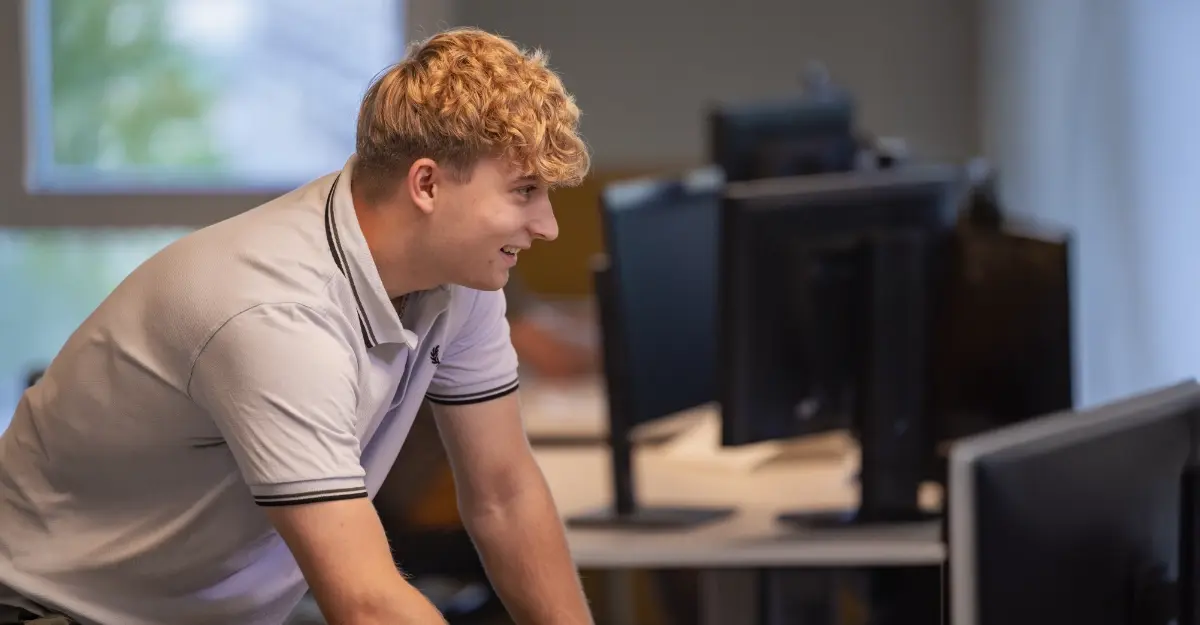 GenZ-Generationenvielfalt im Team: unterschiedliche Perspektiven, gemeinsam stark. POLYPOINT.